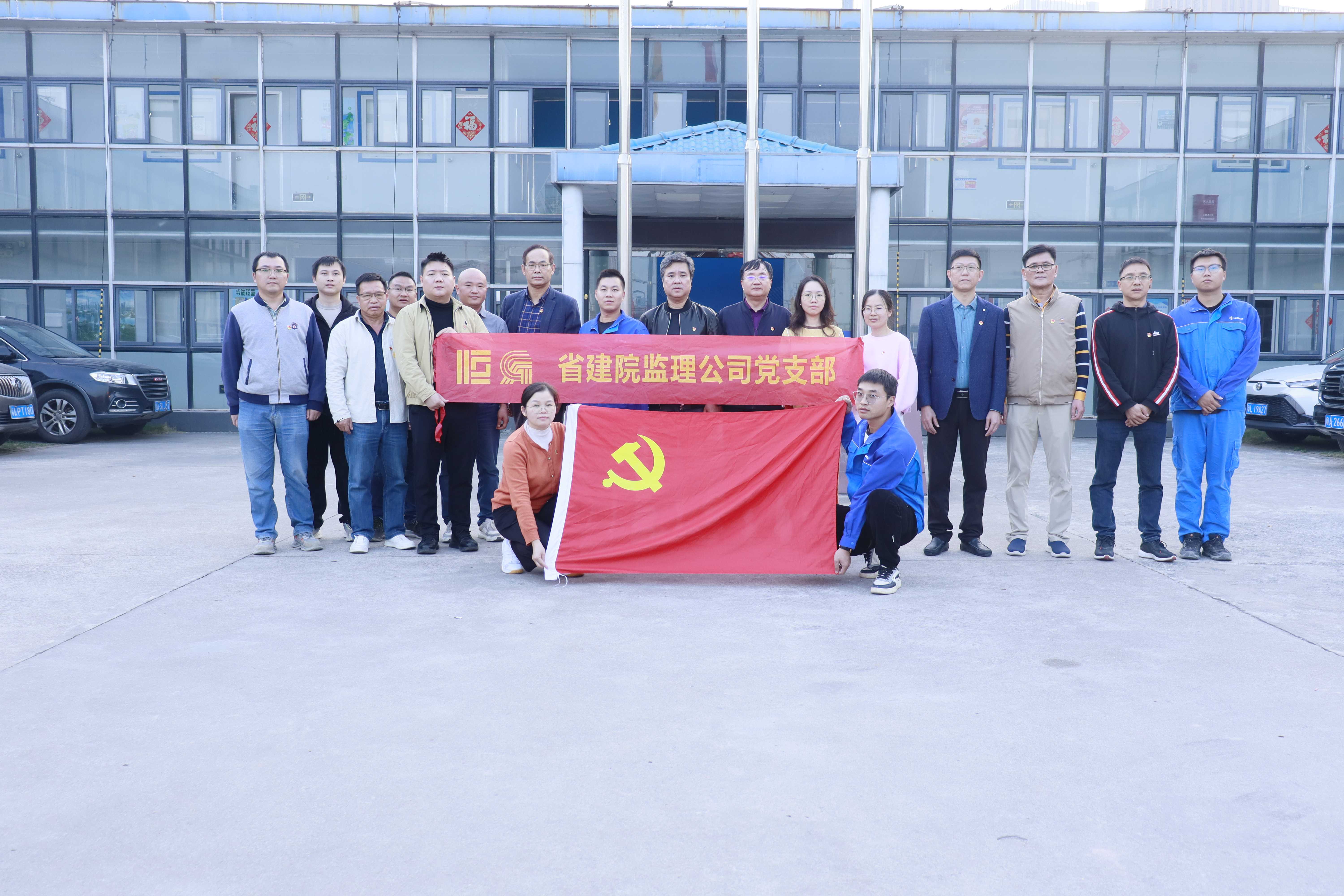 會展西合照.jpg